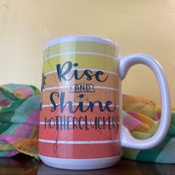 New ⭐️HP New-15oz Ceramic “Rise & Shine Mother Cluckers” Mug - Picture 1 of 3
